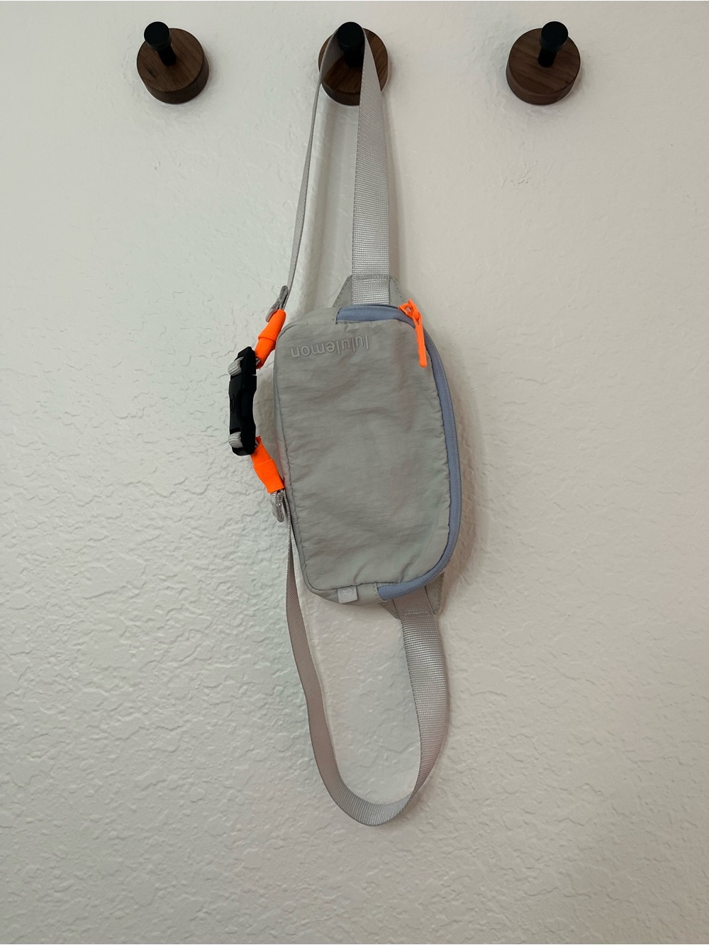 lululemon athletica Light Gray Crossbody Sling Bag with Orange Accents
